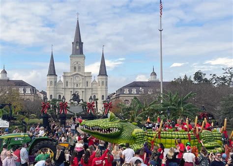 Children's Hospital New Orleans Holiday Parade