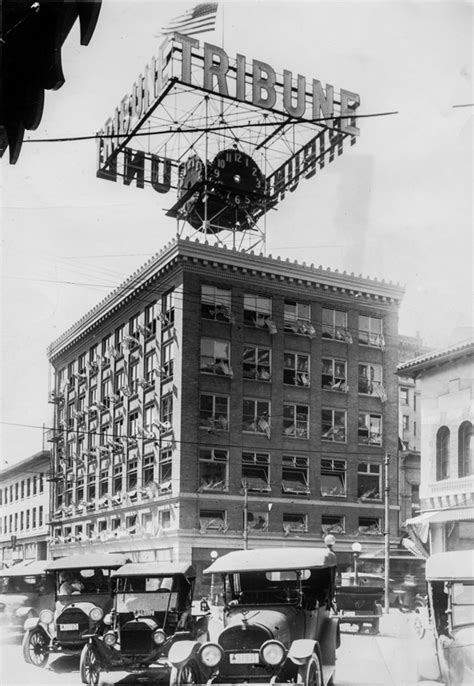 Tales From Oakland: The Tribune Tower | Live/Love Oakland