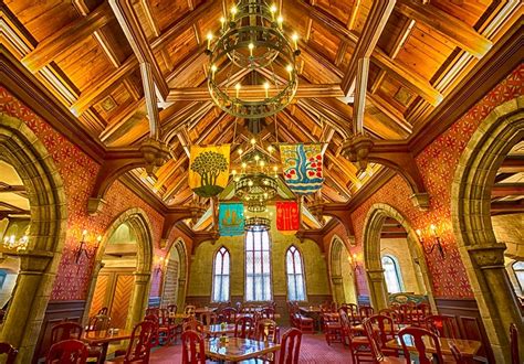 Akershus Royal Banquet Hall is Reopening | Disney Dining