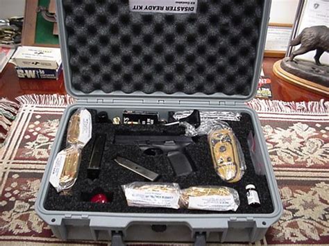 Smith & Wesson SW9VE Allied Forces, 9mm, Disaster Ready Kit