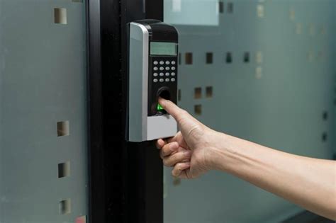 3 Top Biometric Door Locks to Buy + Best Alternative