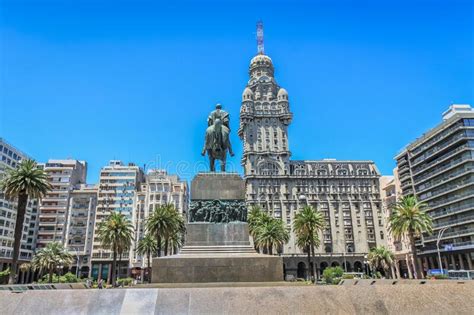 Independence Square, Plaza Del Independencia, City of Montevideo ...