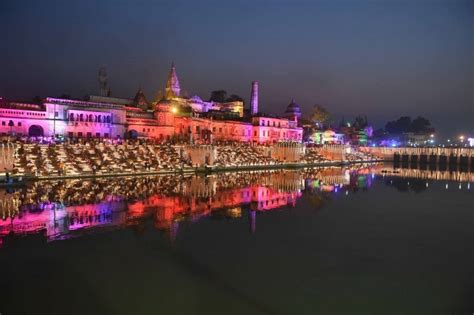 Can 3 Lakh Diyas on its Bank Save the Sarayu River in Ayodhya? | NewsClick