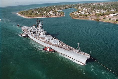 Uss Iowa | Uss missouri, Battleship, Us navy ships