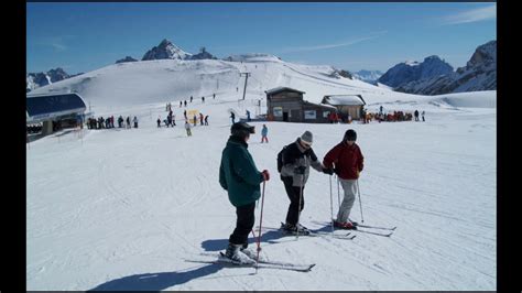 Skiing on the Zugspitze! - YouTube