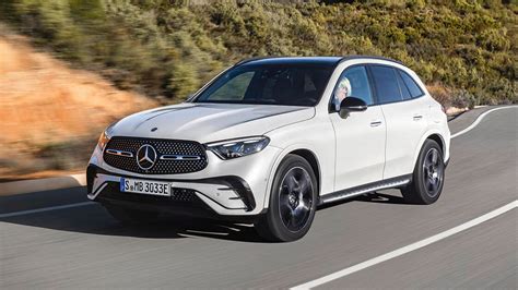 2023 Mercedes-Benz GLC Has Mild-Hybrid Power, S-Class Tech - CNET