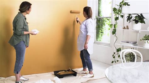 How to use Dulux Design Gold & Stainless Steel Effect | Dulux NZ - YouTube