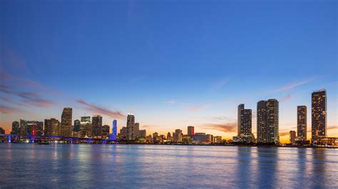 Miami 4k Wallpapers Top Free Miami 4k Backgrounds Wallpaperaccess ...