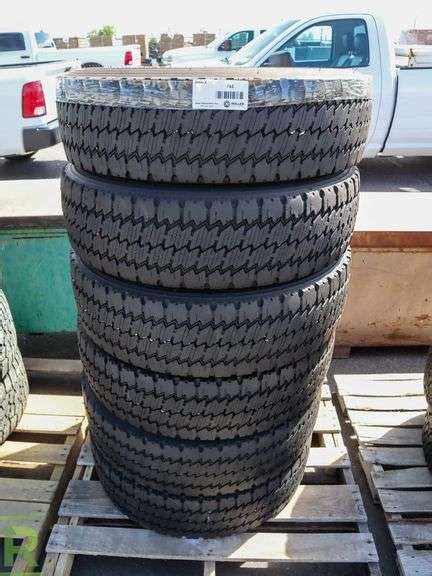 (2) 2018 and (4) 2020 Michelin XDS2 225/70R19.5 Tires - Roller Auctions