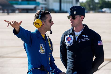 US Air Force Thunderbirds Visit US Navy Blue Angels In Pensacola For ...