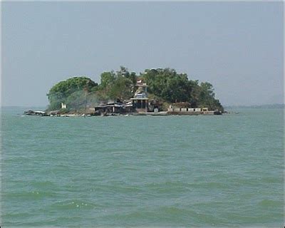 Odisha in Our Eyes..: Kalijai Temple in Chilika Lake