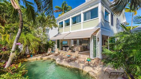 Noona's Mansion: 6 Bedroom Vacation Home Rental Key West FL (125104) | FR