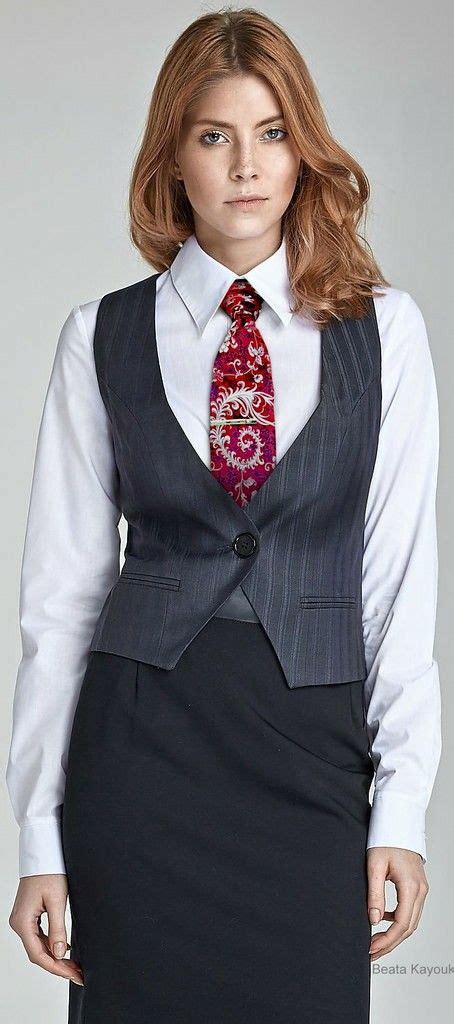 Pin on Women wearing ties