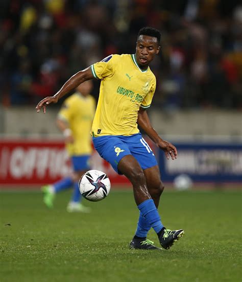 Themba Zwane gets special boots to celebrate 10 years with Puma