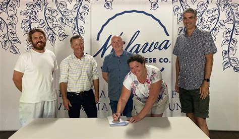 Mountain Milk Co-op announces milk supply agreement with the Milawa ...