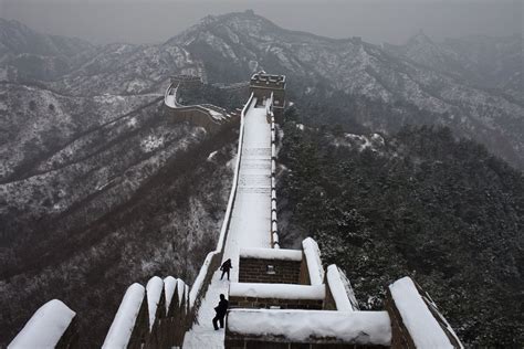 the Great Wall after a snow | Places to see, Places to go, Great wall ...