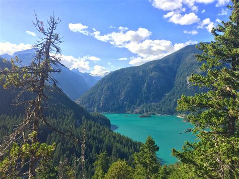 Ross Lake, North Cascades National Park Washington [OC] 3264x2448 : r/EarthPorn