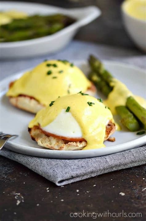 Easy Blender Hollandaise Sauce - Cooking With Curls