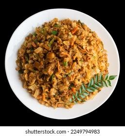 Sri Lankan Spicy Chicken Kottu Koththu Stock Photo 2249794983 ...