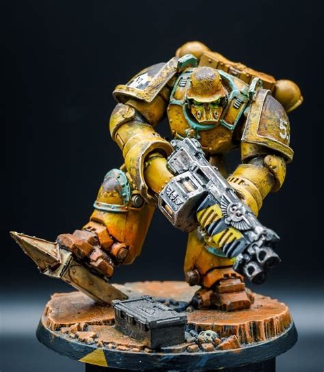 power armor Ogryn | Warhammer 40k miniatures, Warhammer 40k, Warhammer art