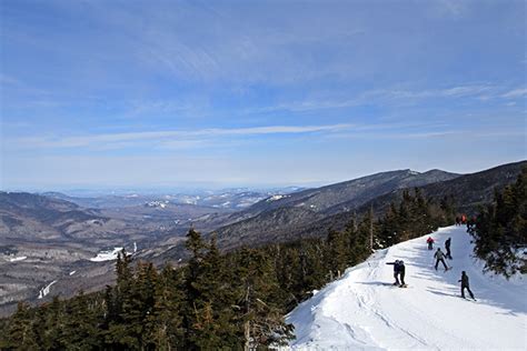 Guide to Skiing in New Hampshire