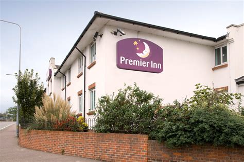 Premier Inn Basildon (Rayleigh) Hotel - Hotels in Rayleigh SS6 7SP - 192.com