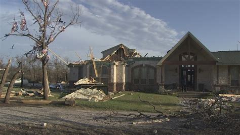 Texas storm damage: Latest aftermath of radar-confirmed tornadoes across the state | wfaa.com