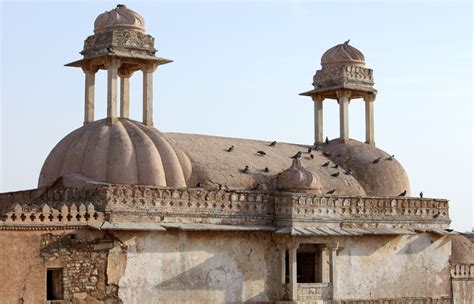 Ratan Singh Palace at Fort Of Chittorgarh Photo Gallery