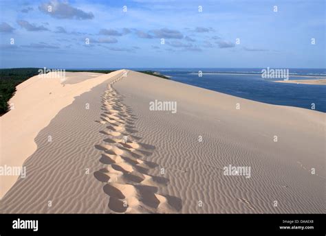 La Grande Dune du Pilat, Dune du Pyla, Arcachon, Atlantic, France, Europe, dune, sand Stock ...