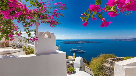 Santorini, Greece, in the Aegean Sea, sky, flower, house, bougainvillea ...