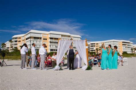 St Pete Beach Weddings | Weddings On a Whim | Florida