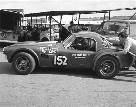 Moments In Motorsport (15): David Purley - AC Cobra - collectorscarworld