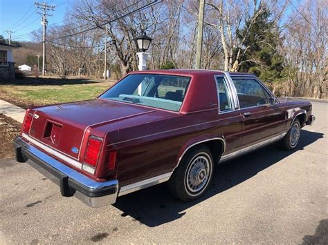 1987 Ford LTD Crown Victoria 2 | Barn Finds