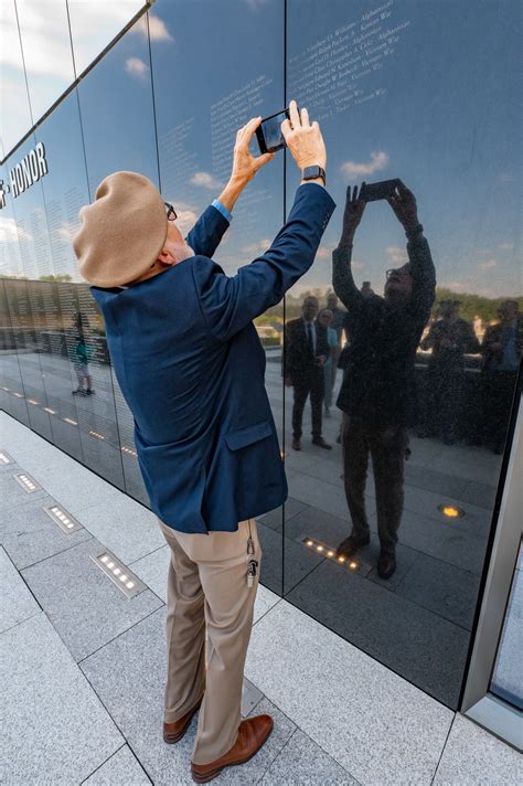 DVIDS - Images - Vietnam War veterans who fought alongside Medal of Honor recipient Capt. Larry ...