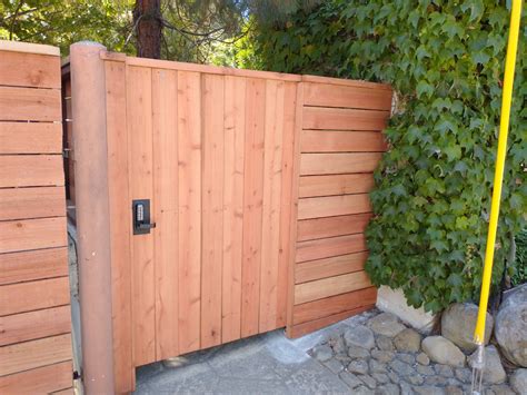 Vertical Wood Gate with Top Cap and Keypad Lock - Fence Factory