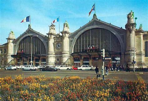 transpress nz: Tours train station, France, circa 1970