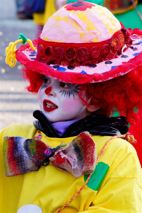Free Images : red, carnival, color, clown, festival, clowns ...