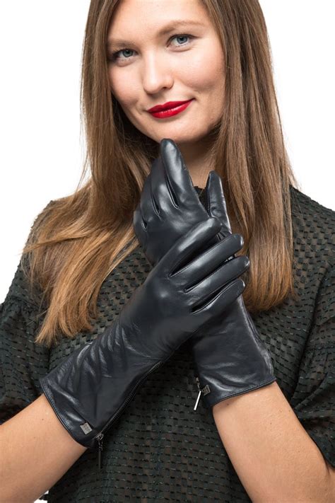 Pin by Brian Meline on Gloved Gorgeous in 2020 | Leather gloves women ...