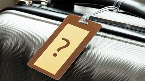 What To Put On A Luggage Tag? The Information You Need To Write To Properly Label Your Suitcase