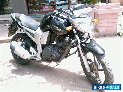 Black Yamaha FZ16 Picture 1. Album ID is 51410. Bike located in Mumbai - Bikes4Sale