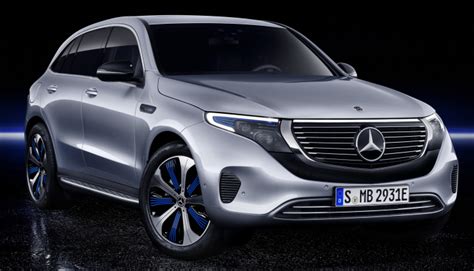 Mercedes-Benz Shows Off Their First All Electric Car... and It Looks ...