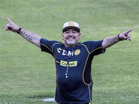 Diego Maradona, Legendary Footballer, Dies Of Heart Attack At 60 ...