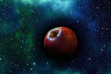 Apple In Space - Free photo on Pixabay - Pixabay