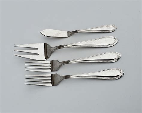 Reed and Barton Whitley 18/10 Stainless Mixed Lot of 4 Pieces Butter Spreader Large Serving Fork ...