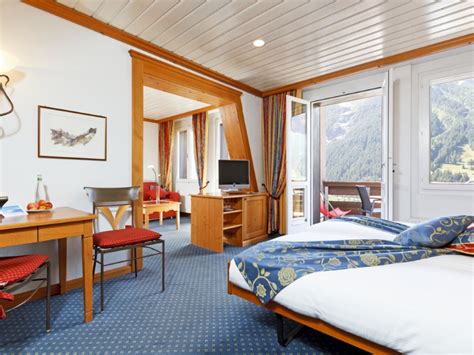 Book Hotel Derby Grindelwald Switzerland - Magic Switzerland