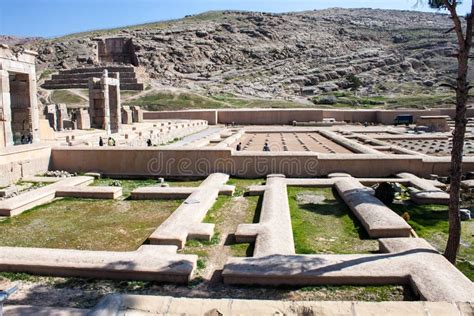 Ruins of Ancient Persepolis Editorial Stock Photo - Image of empire ...