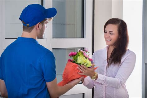 5 Quick Tips for Buying Flowers Online and Same Day Flower Delivery