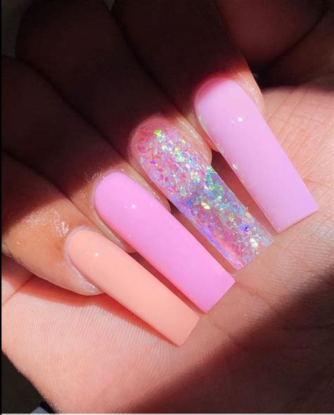 20+ Beautiful Acrylic Nail Designs - The Glossychic