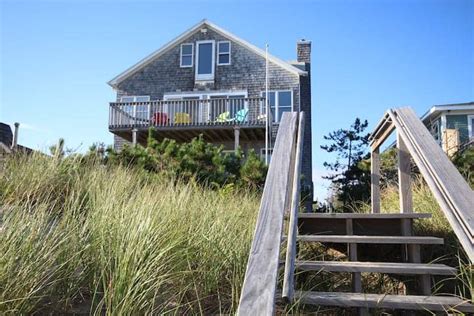 [UPDATED] 30 Dreamy Beach Rhode Island Vacation Rentals (2021)