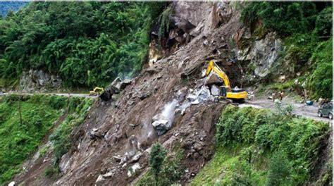 What is Landslides? - Know Its Causes, Types & Effects | UPSC